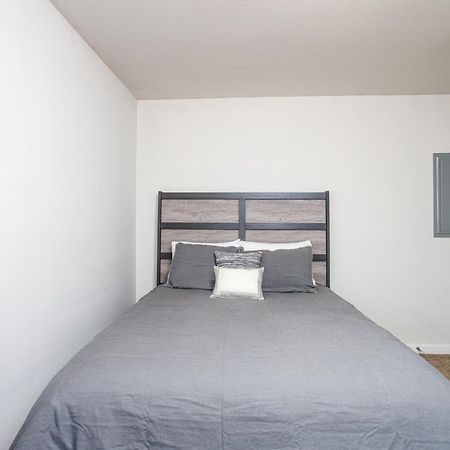 Вилла Jewel Lake Hideaway Анкоридж Экстерьер фото